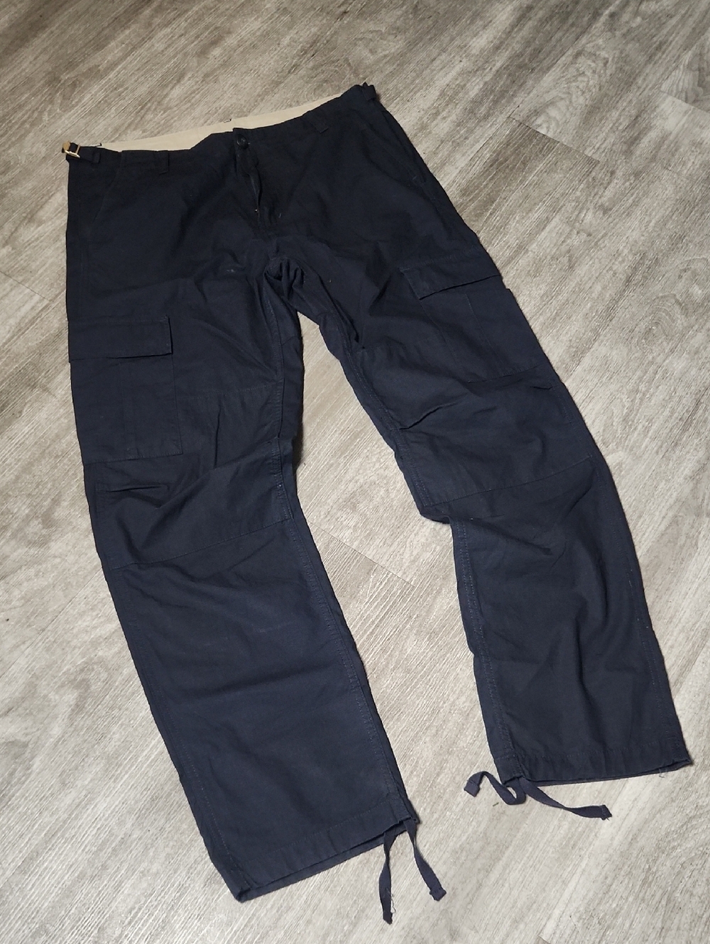 Carhartt WIP Navy Cargo Pants with Utility Pockets